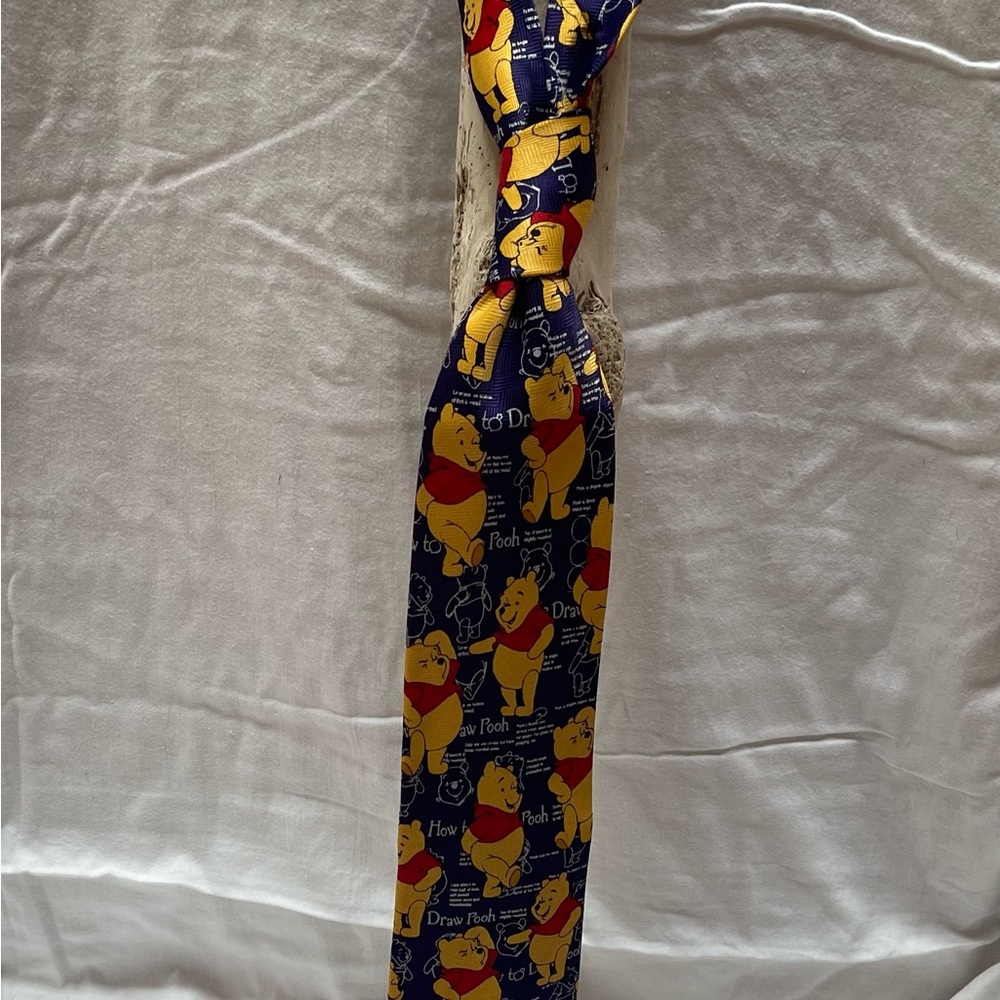 Learn to Draw Winnie the Pooh Tie